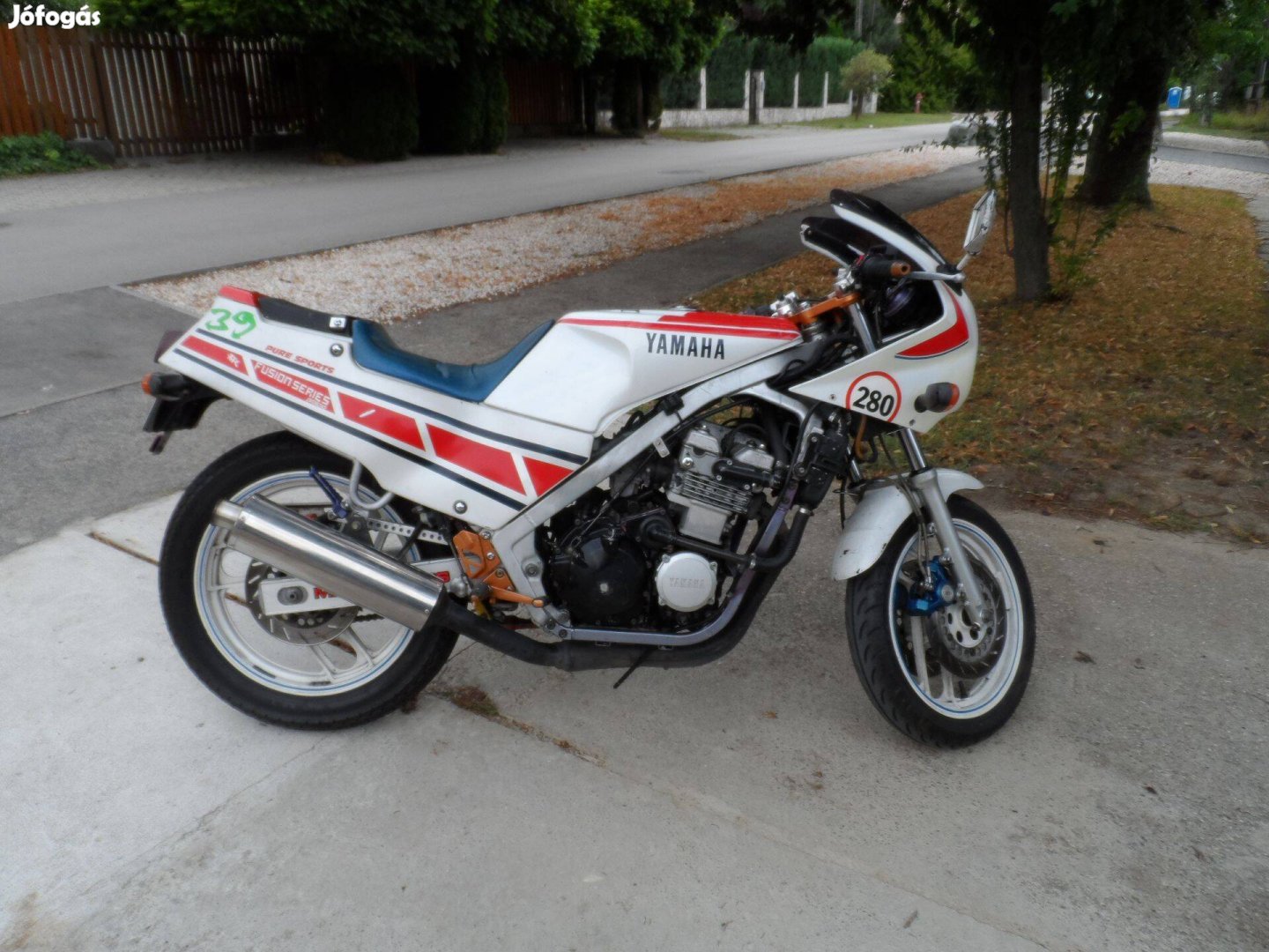 Yamaha Fzr 400R Motorkerékpárhoz Bontásból Minden Alkatrész Kapható!