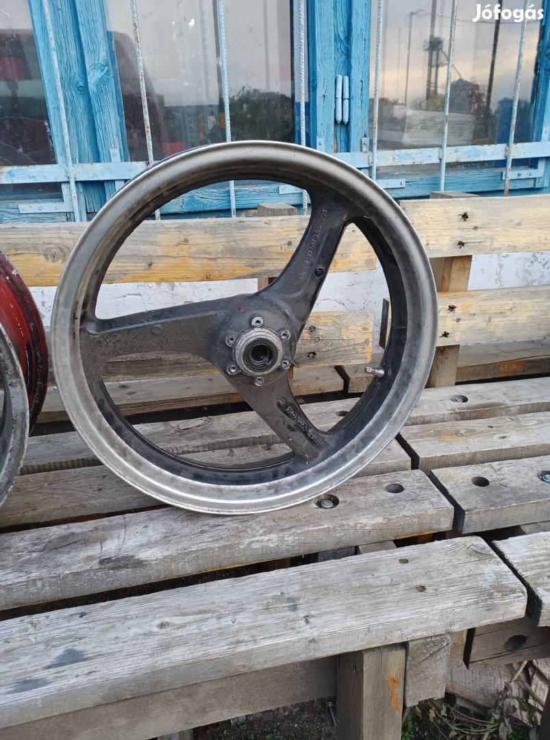 Yamaha Fzr 600 első felni