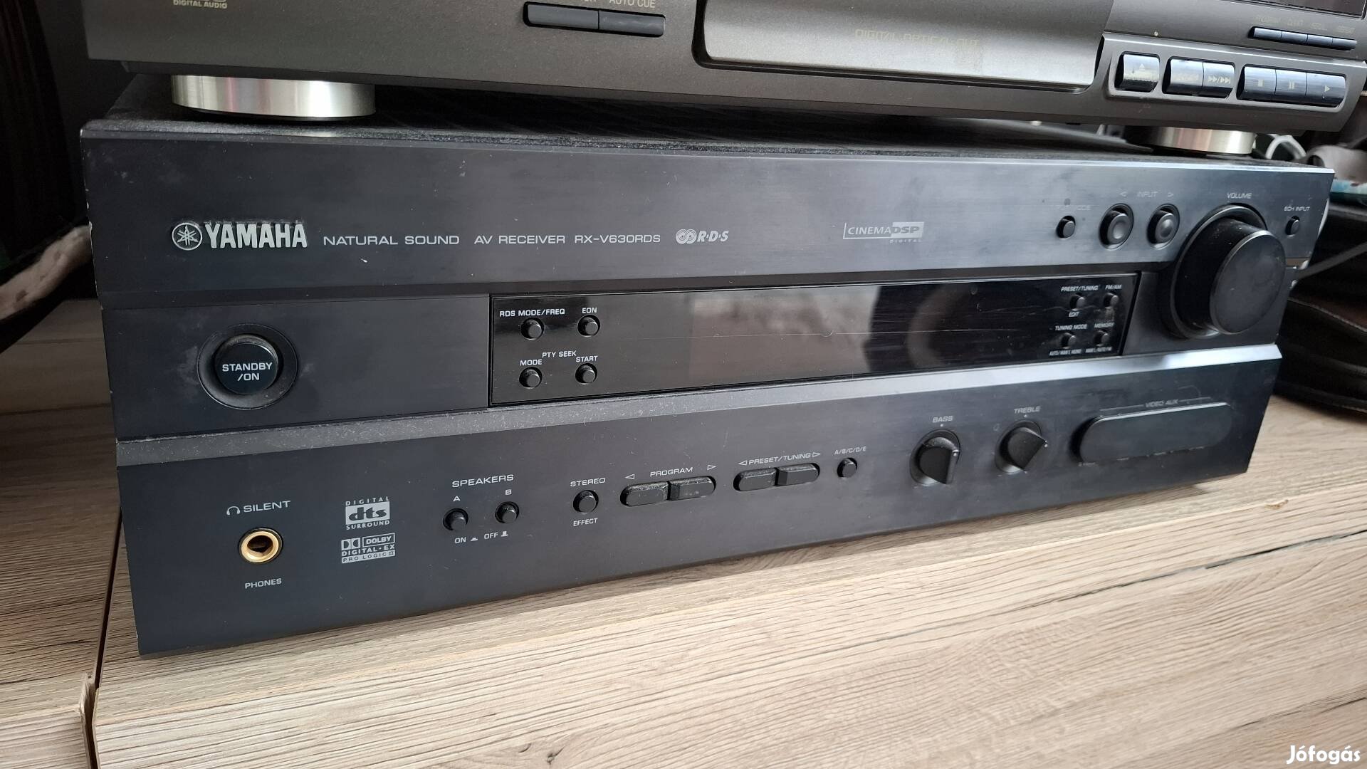 Yamaha Házimozi erősitő