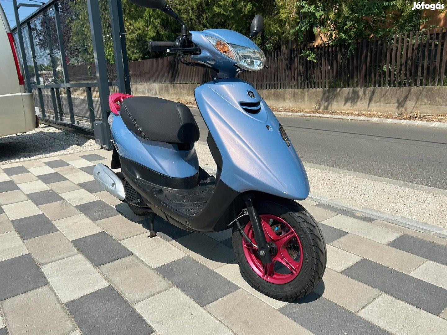 Yamaha JOG-Z 50 4 ütemű gyönyörű állapot 1.5lit...