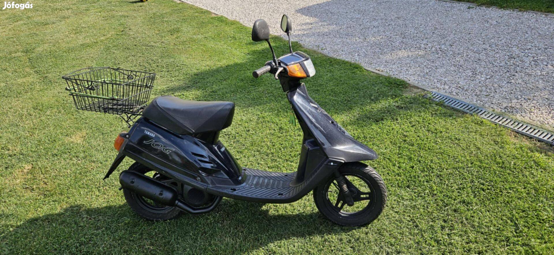 Yamaha Jog 5600Km,megkímélt,nagyon jó állapotban ,új akksival
