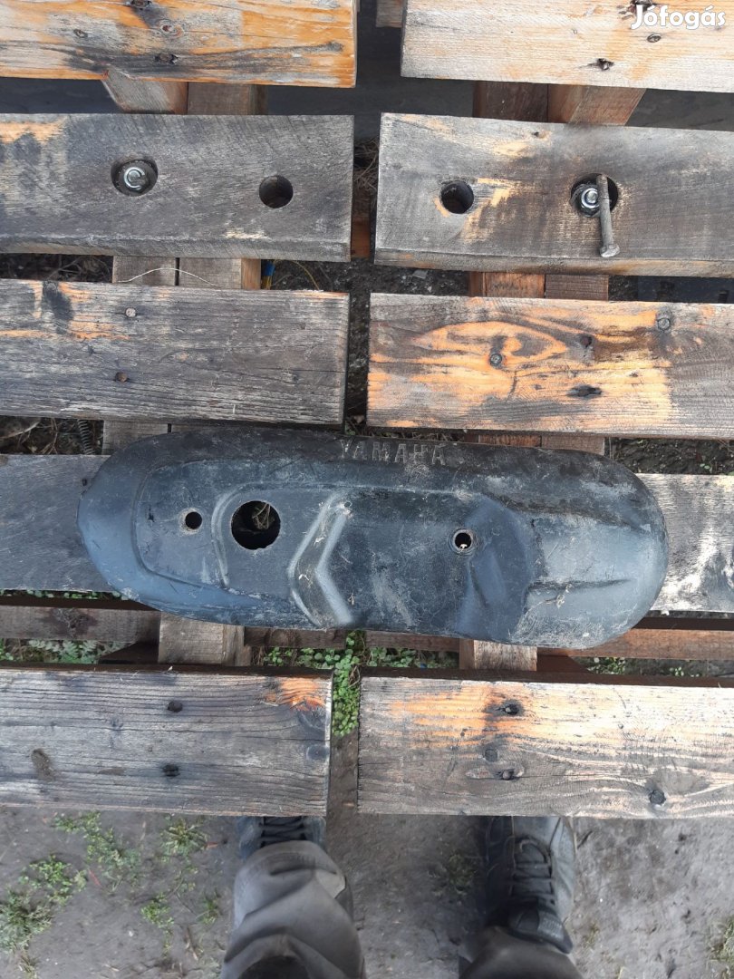 Yamaha Jog blokk takaró műanyag