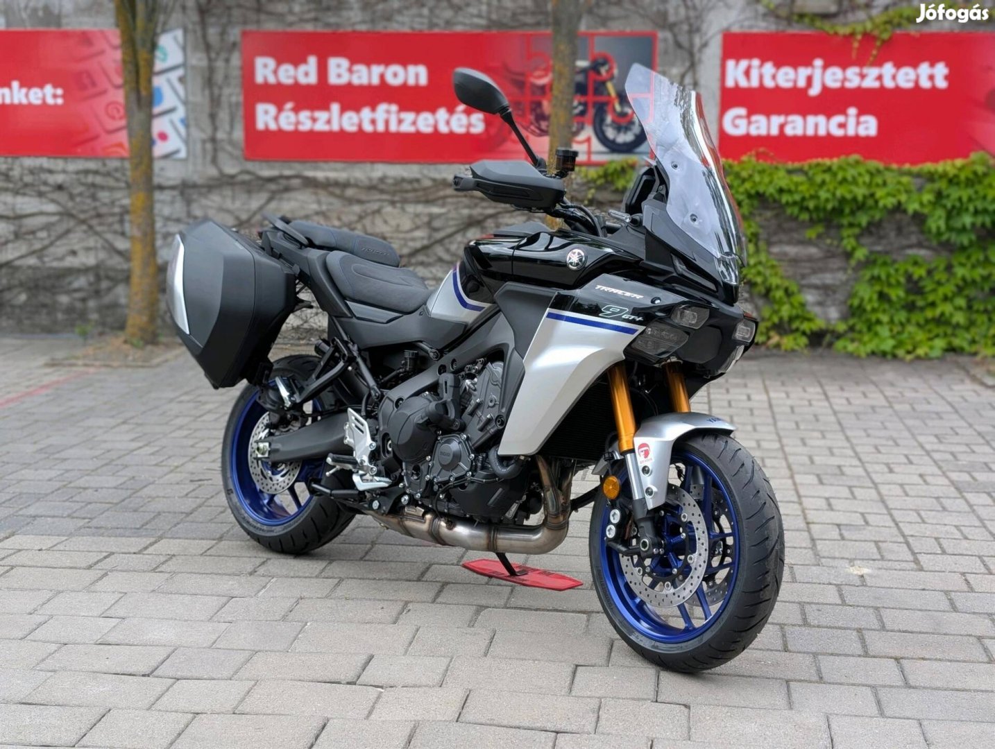 Yamaha MT-09 Tracer GT+