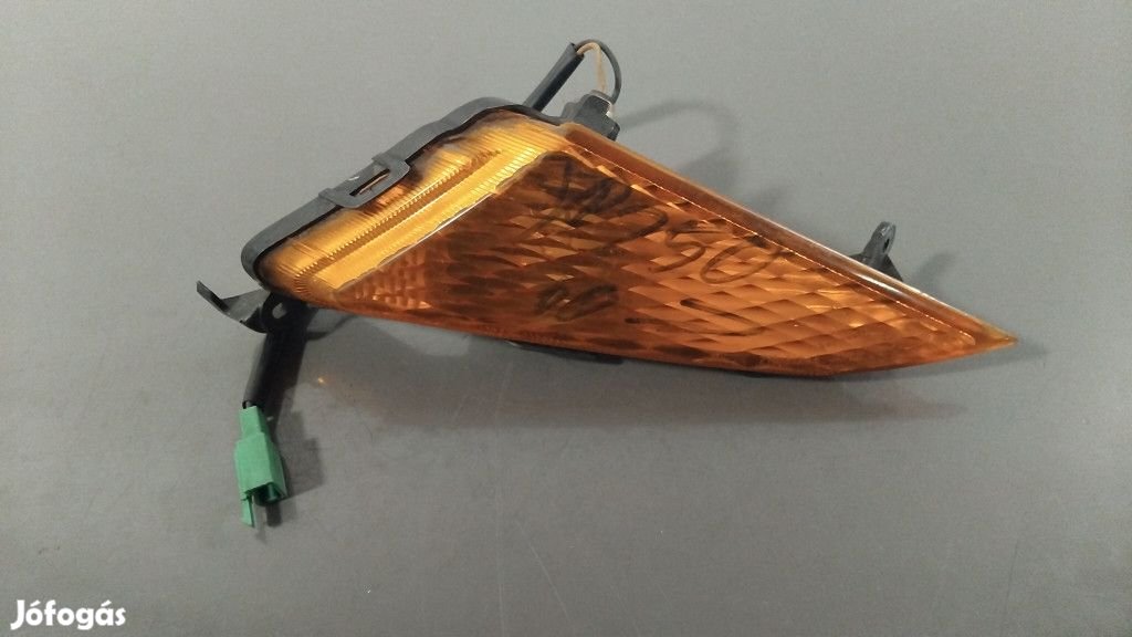 Yamaha Majesty 250 (2001) - Jobb első index