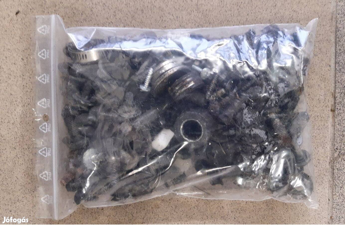 Yamaha Majesty YP250 '04 csavarszett