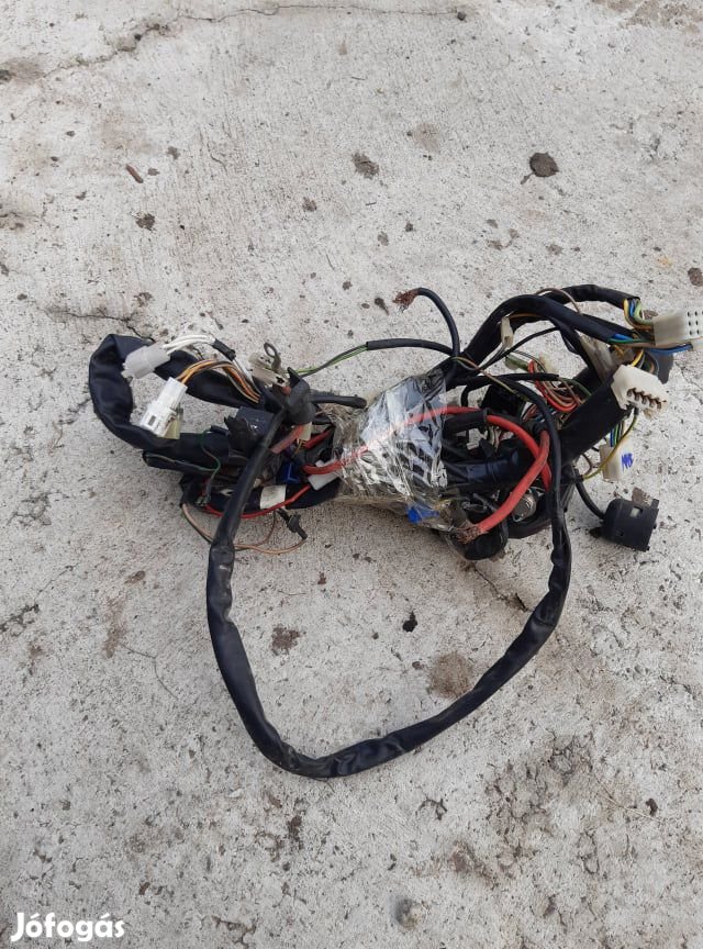 Yamaha Majesty  Kábel koteg