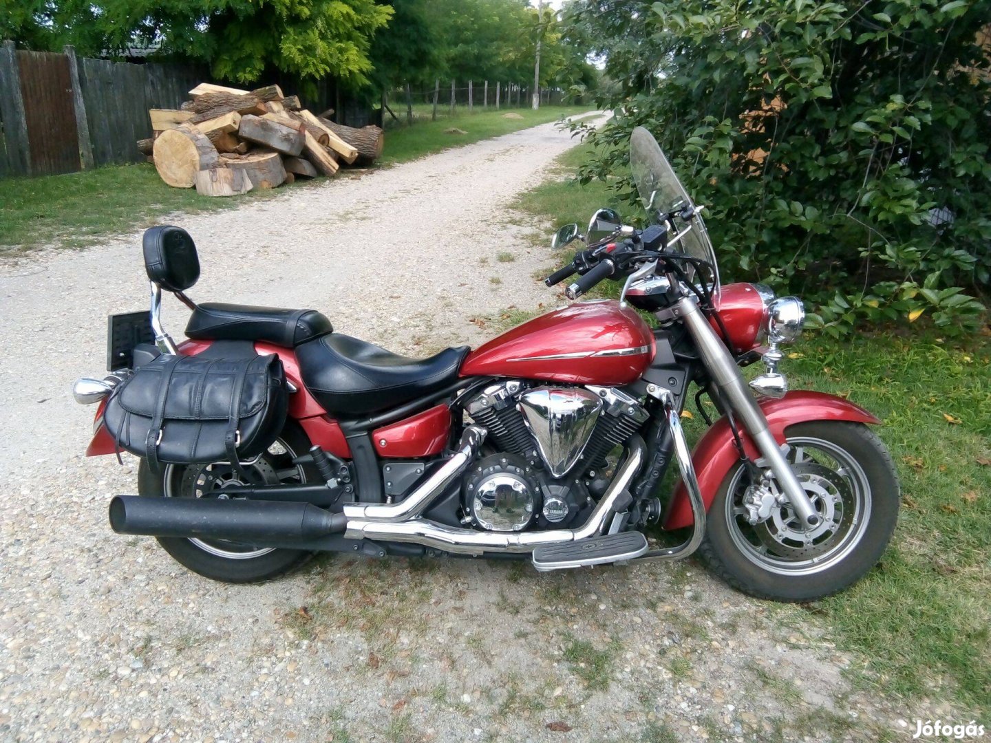 Yamaha Midnight Star 1300 kipufogó