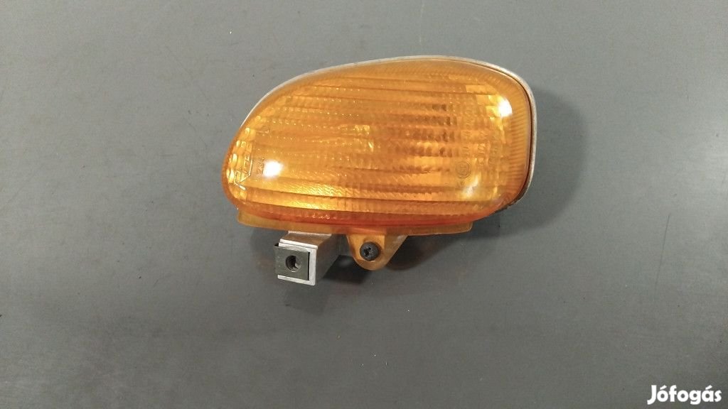 Yamaha Neos (2003) - Jobb hátsó index