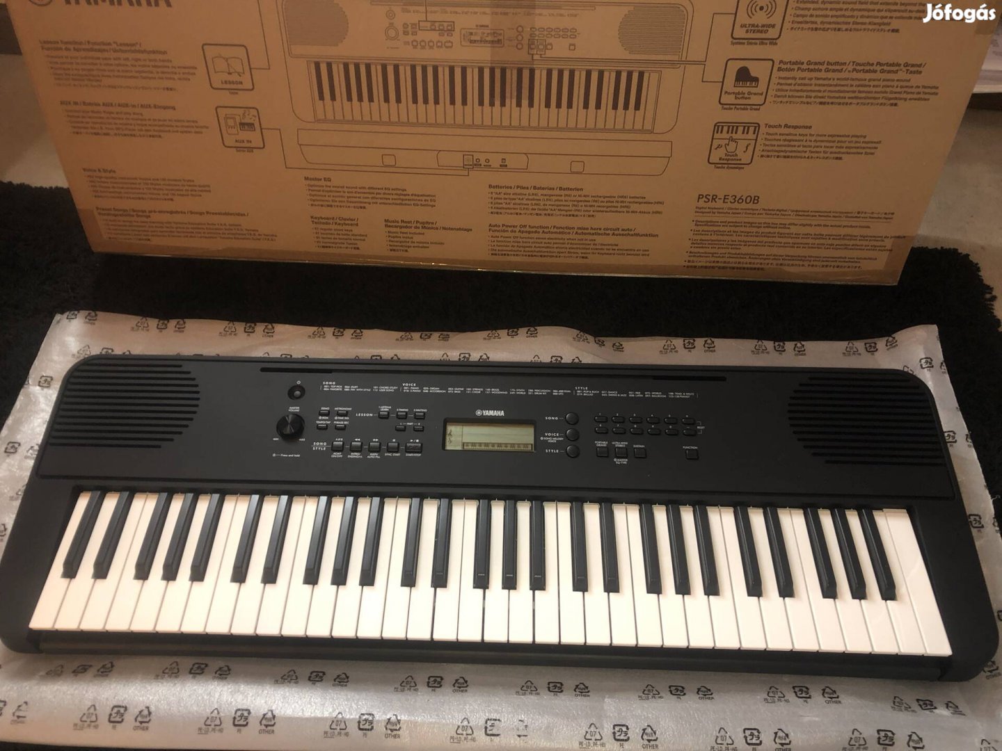 Yamaha PSR-E360B szintetizátor