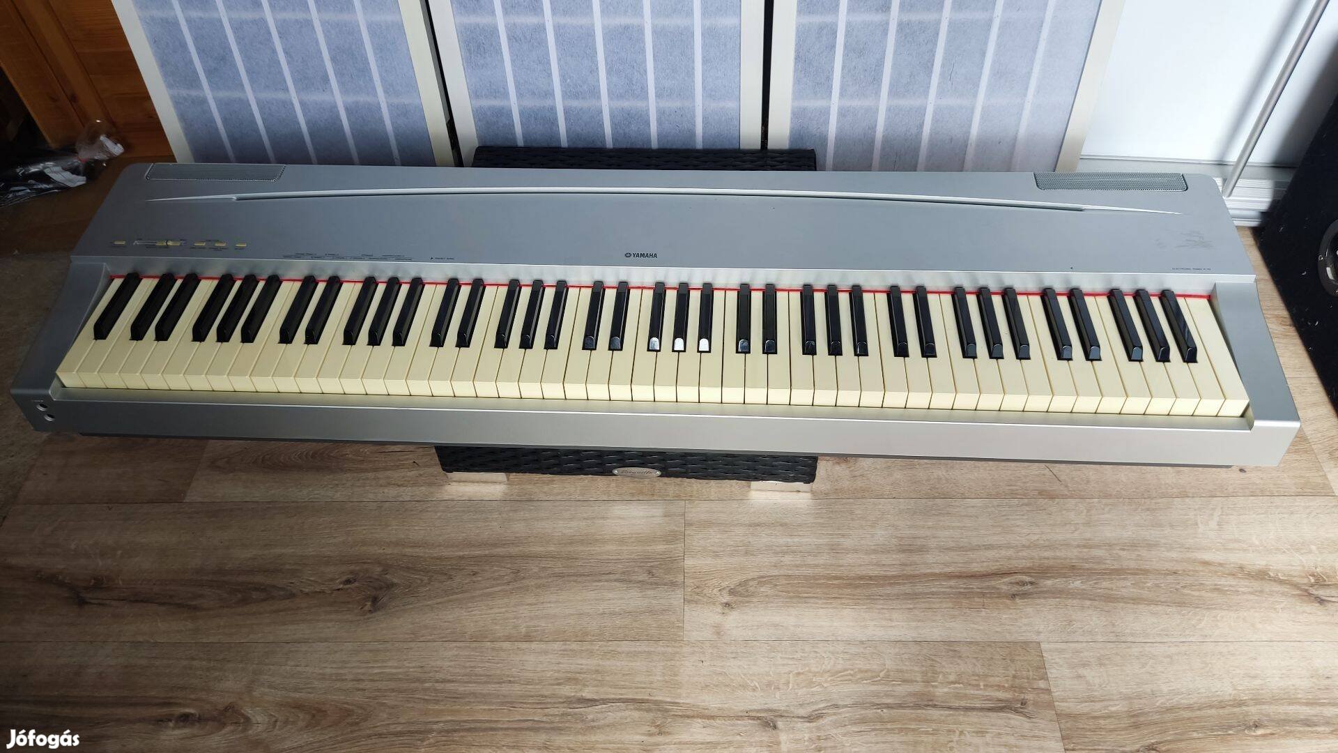 Yamaha P-70 szintetizátor
