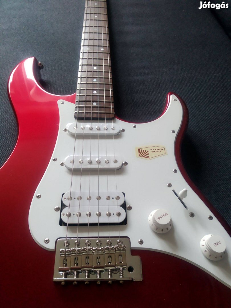 Yamaha Pacifica 112J RED Stratocaster Elektromos gitár eladó