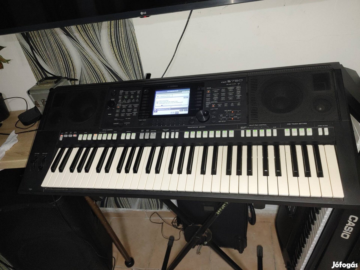 Yamaha Psr s750 elado