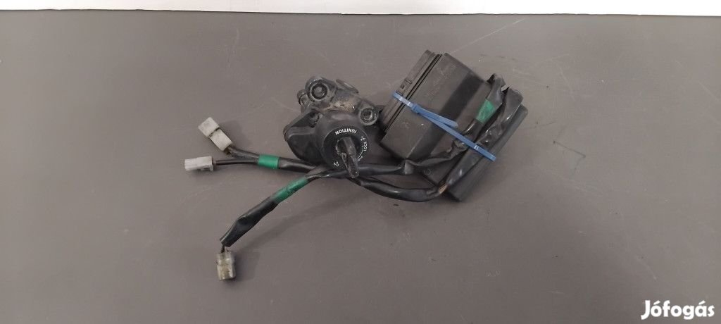 Yamaha R1 Gyújtás elektronika, kapcsoló, 1 kulcs