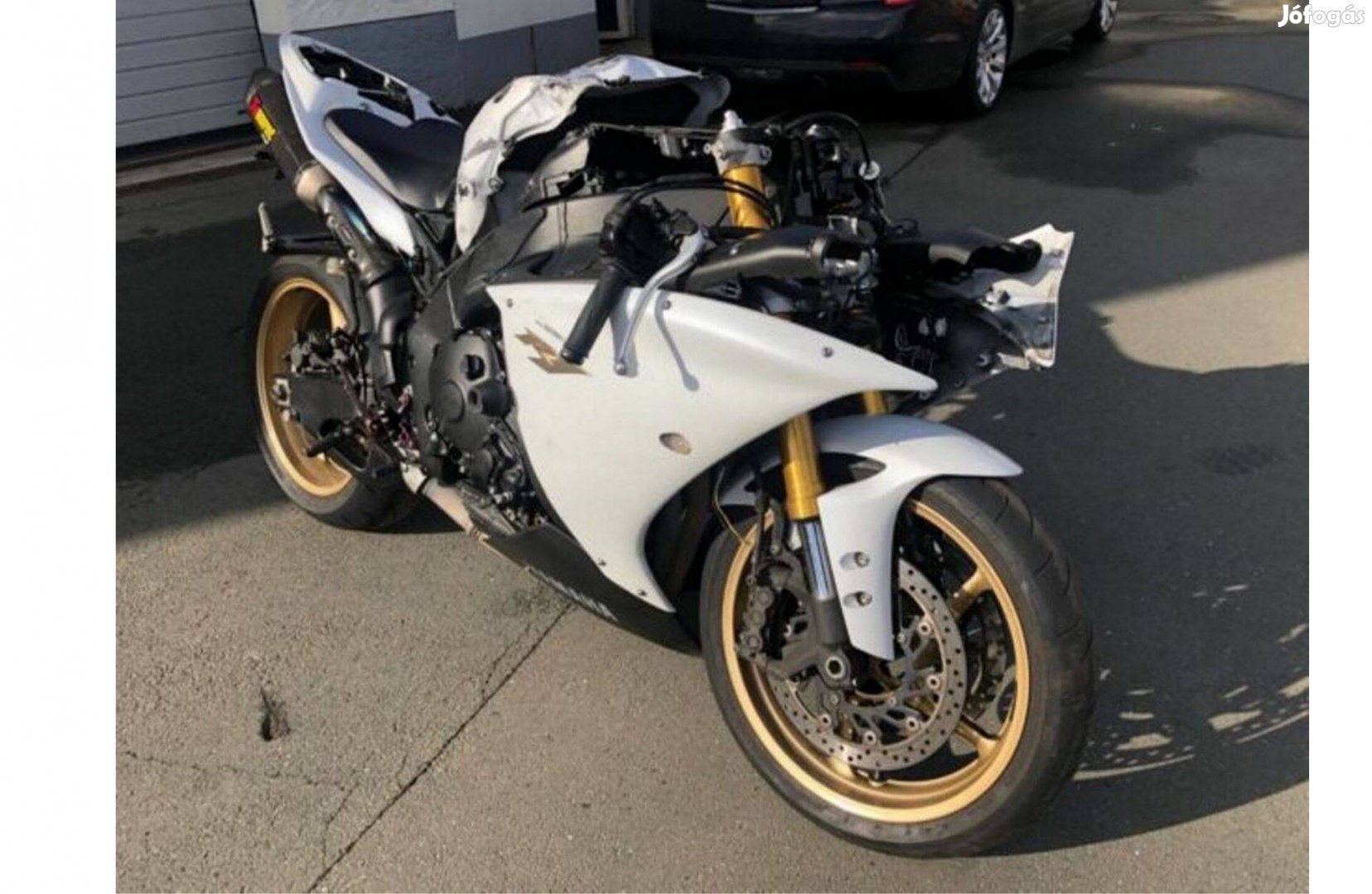 Yamaha R1 RN22 maradék használható alkatrészek