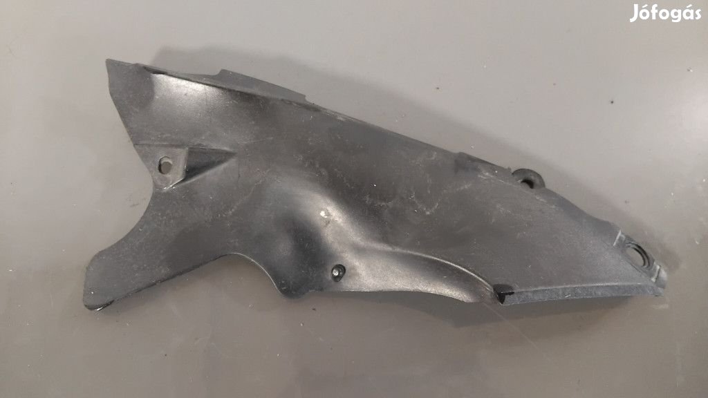 Yamaha R1 '04-06 - Jobb oldali idom - 5VY-2837W-00