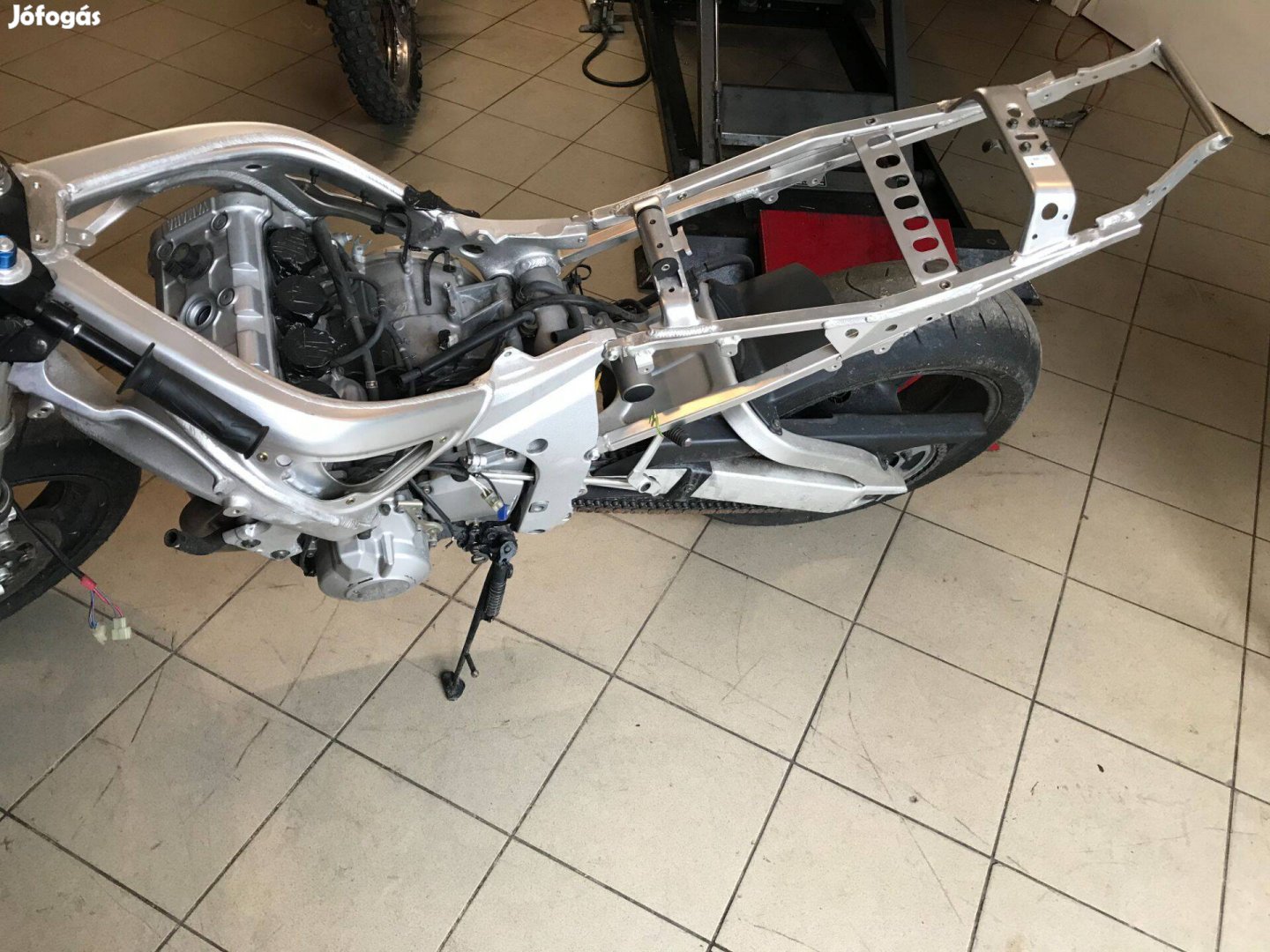 Yamaha R6 2000 segédváz eladó