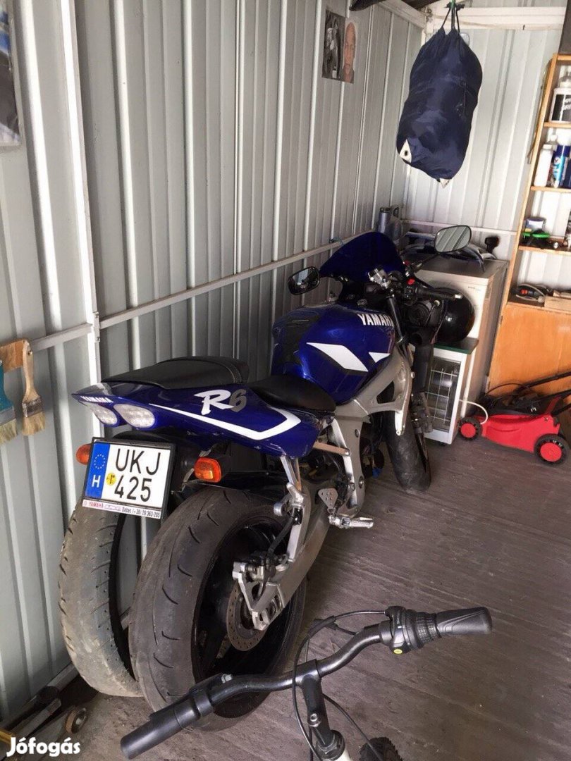 Yamaha R6 Alkatrész