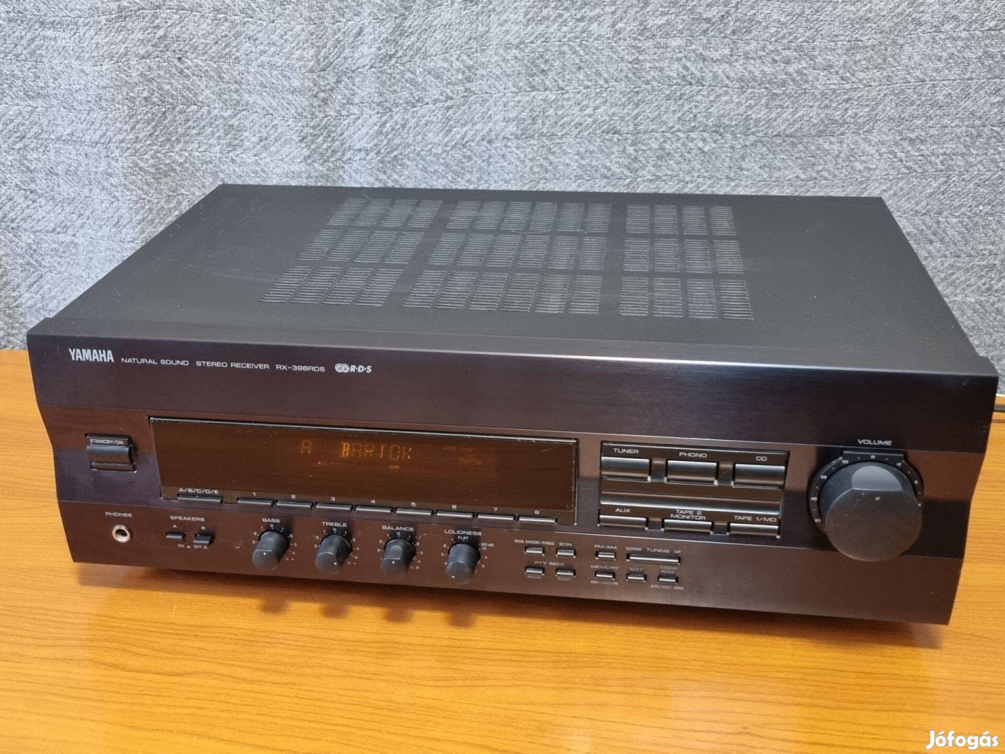 Yamaha RX-396 erősítő