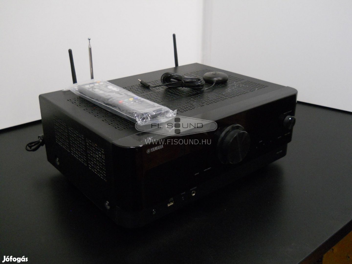 Yamaha RX-V6A , 7x150W,4-16ohm,7.2-s rádiós házimozi erősítő