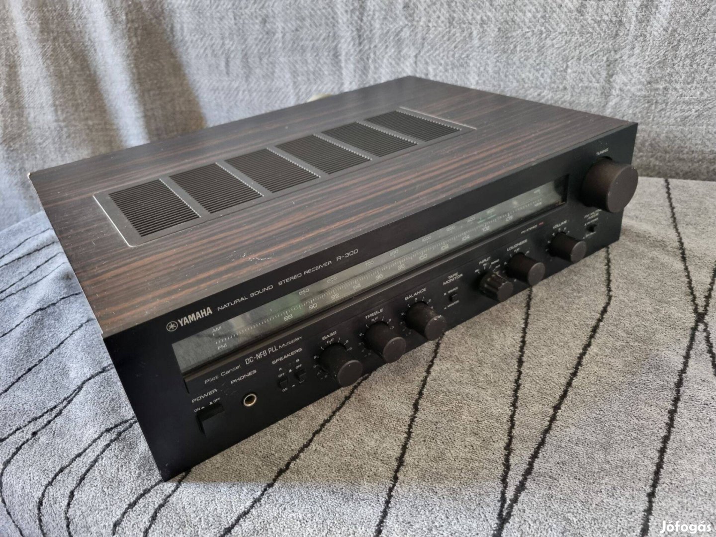 Yamaha R-300 hiányos, hibás állapotban