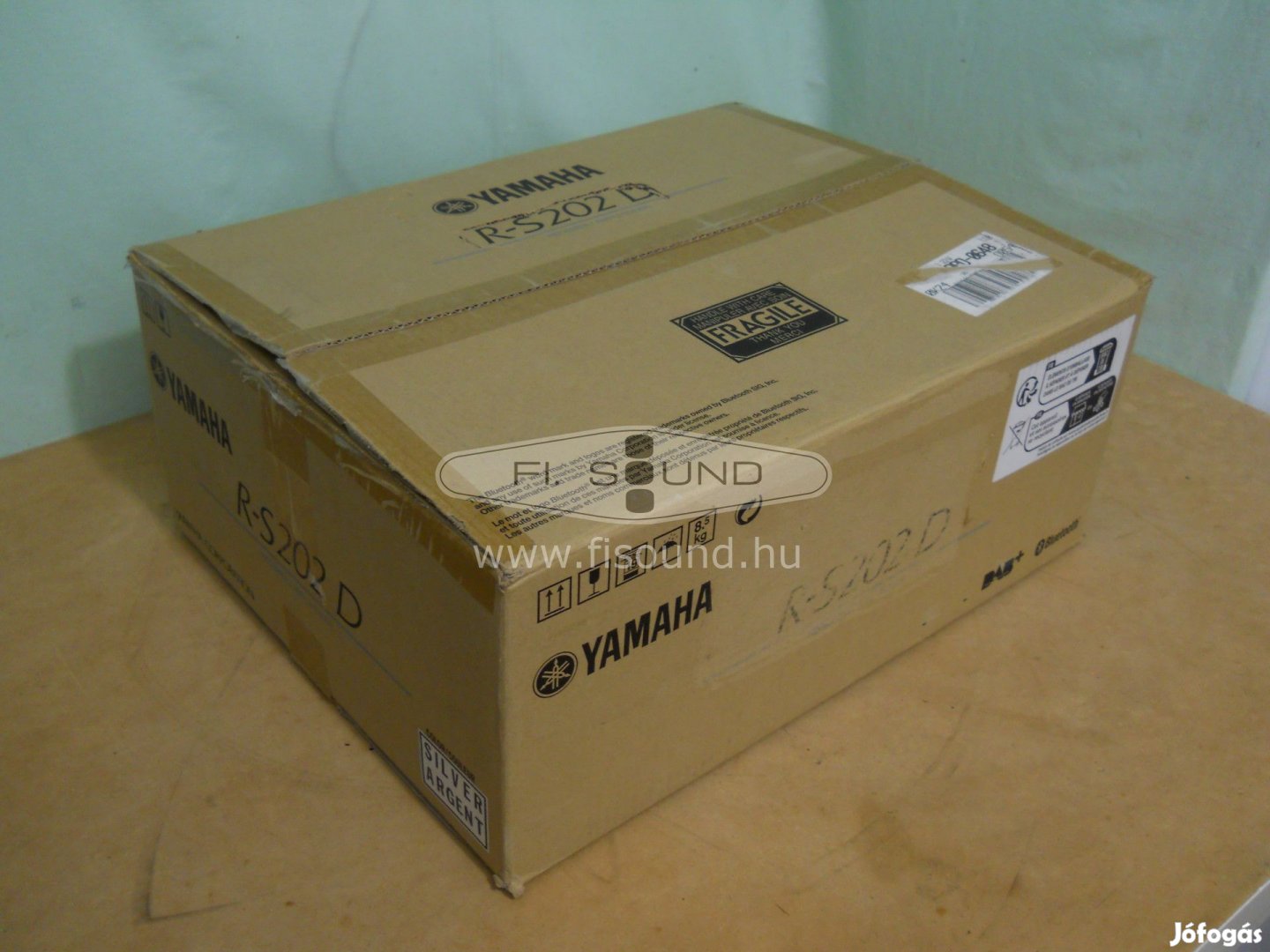 Yamaha R-S202D ,(3.)200W,8-16ohm,4 hangfalas sztereo erősítő