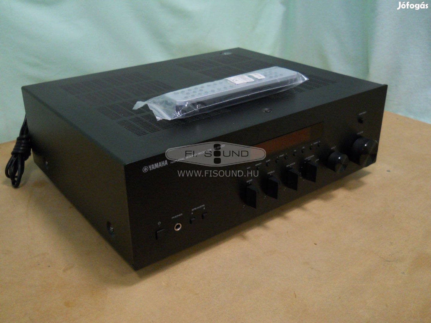 Yamaha R-S300 ,2x85W,4-16ohm,4 hangfalas rádiós sztereo