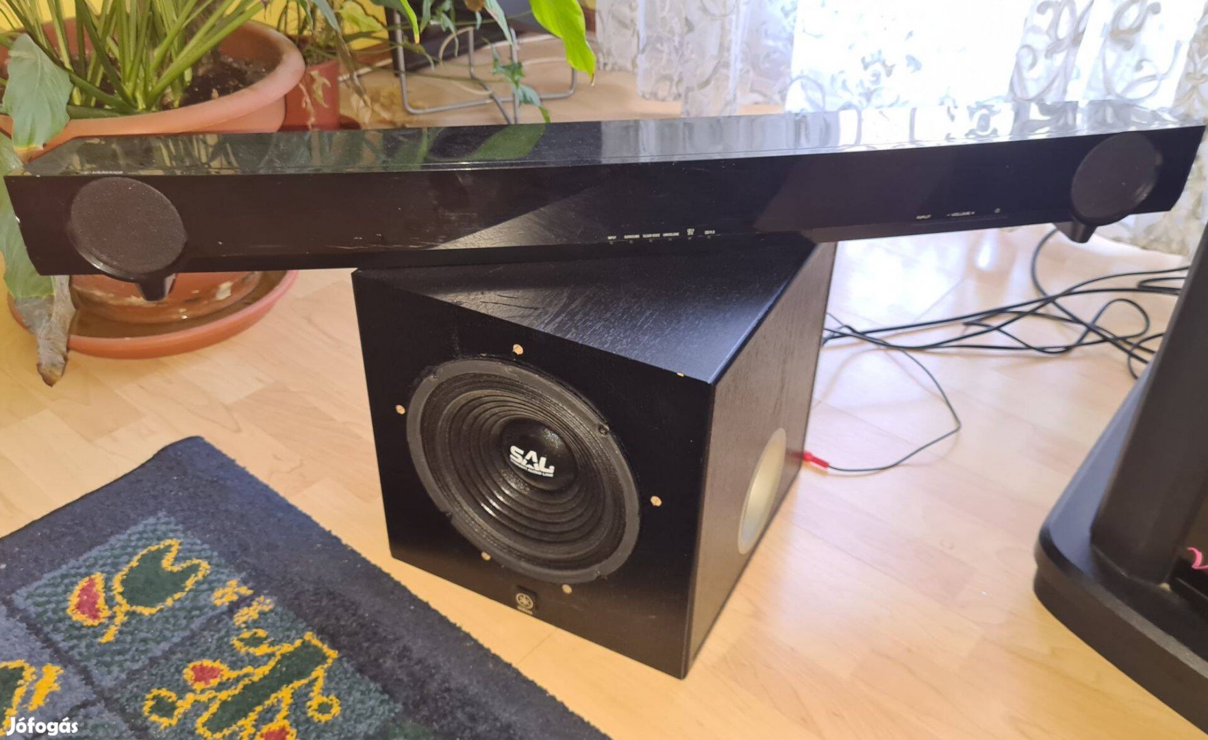 Yamaha Sound bar + Mélyláda (aktív) soundbar