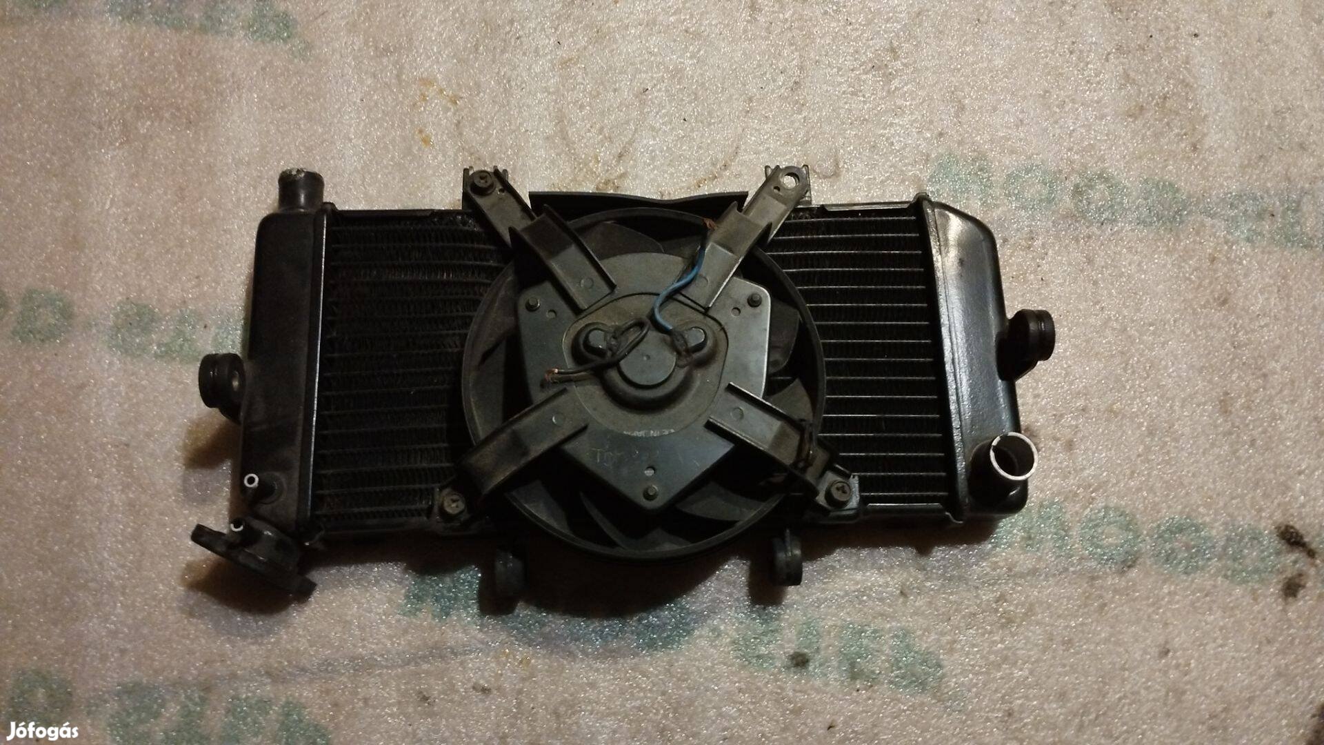Yamaha TDM900 Hűtő+ ventilátor