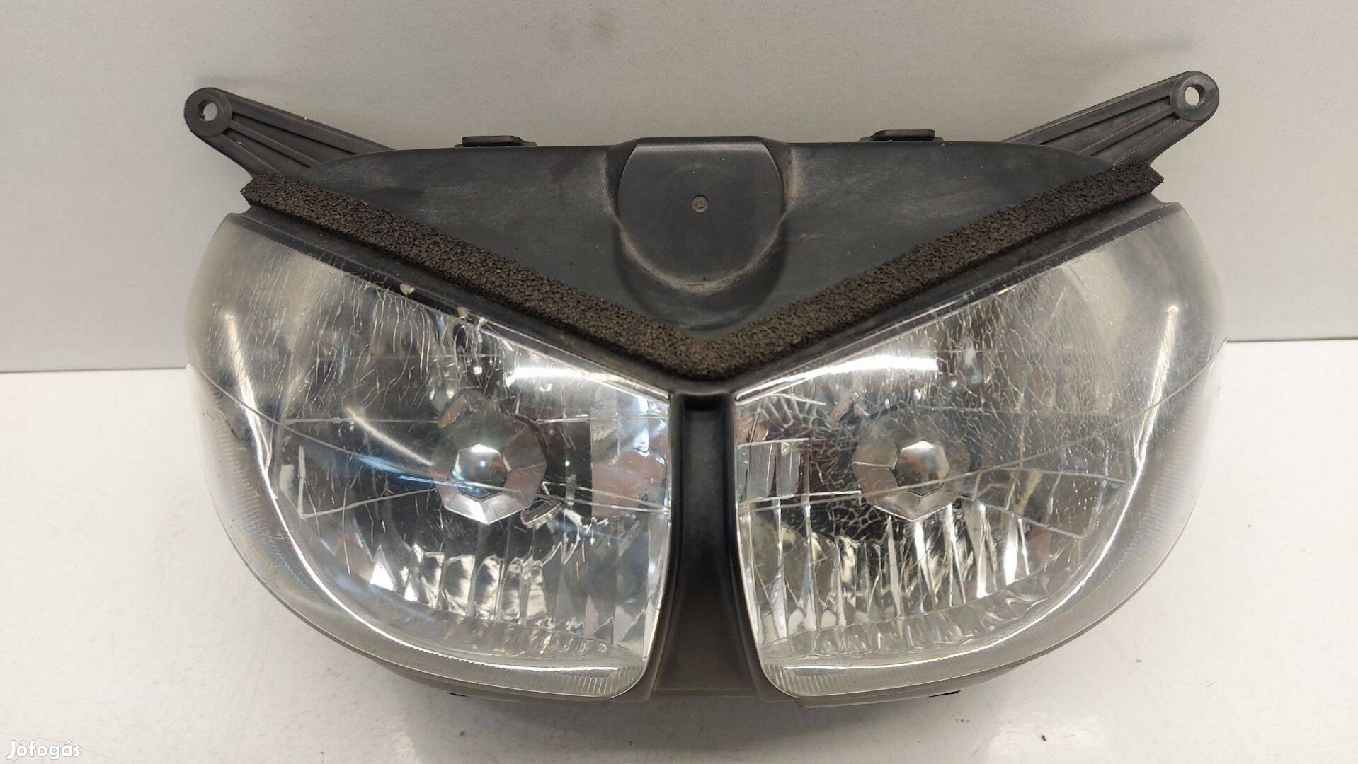 Yamaha TDM 900 (2006) első lámpa