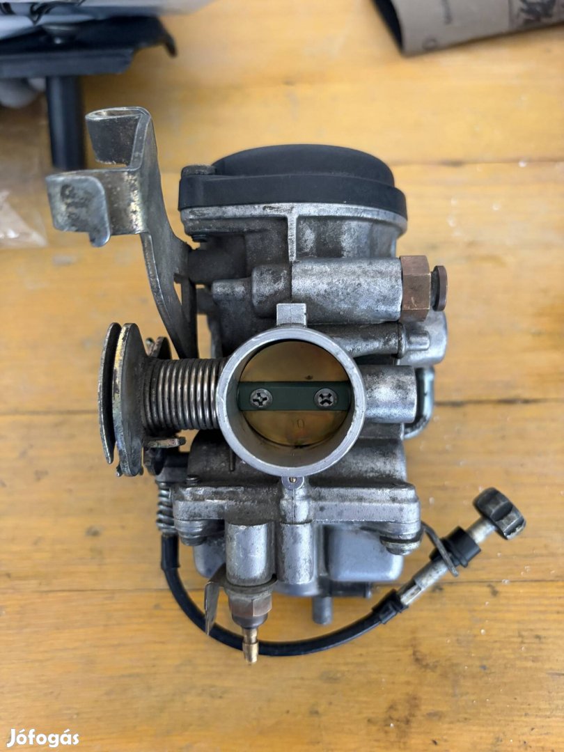 Yamaha TW 125 karburátor