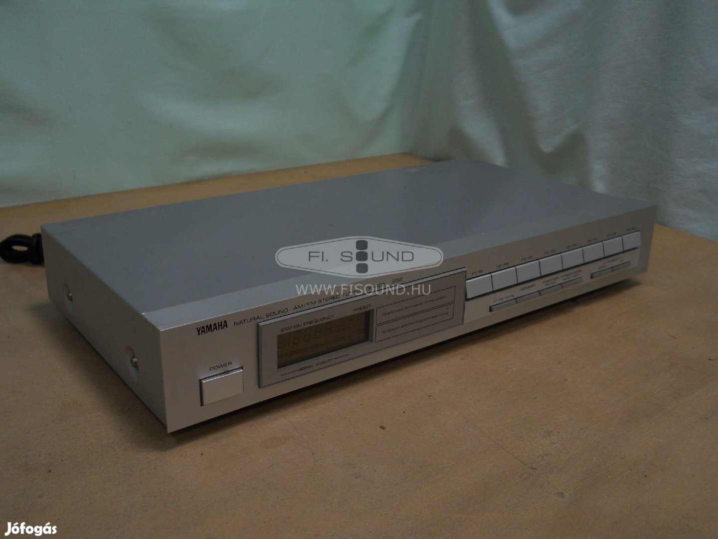 Yamaha TX-400 ,AM, FM digitális tuner