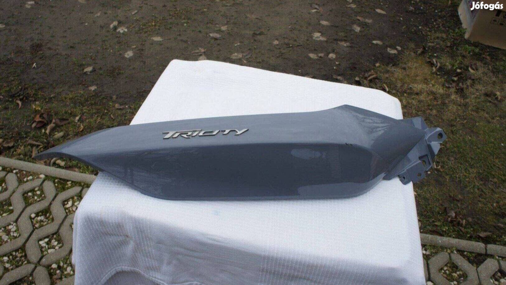 Yamaha Tricity idom szürke