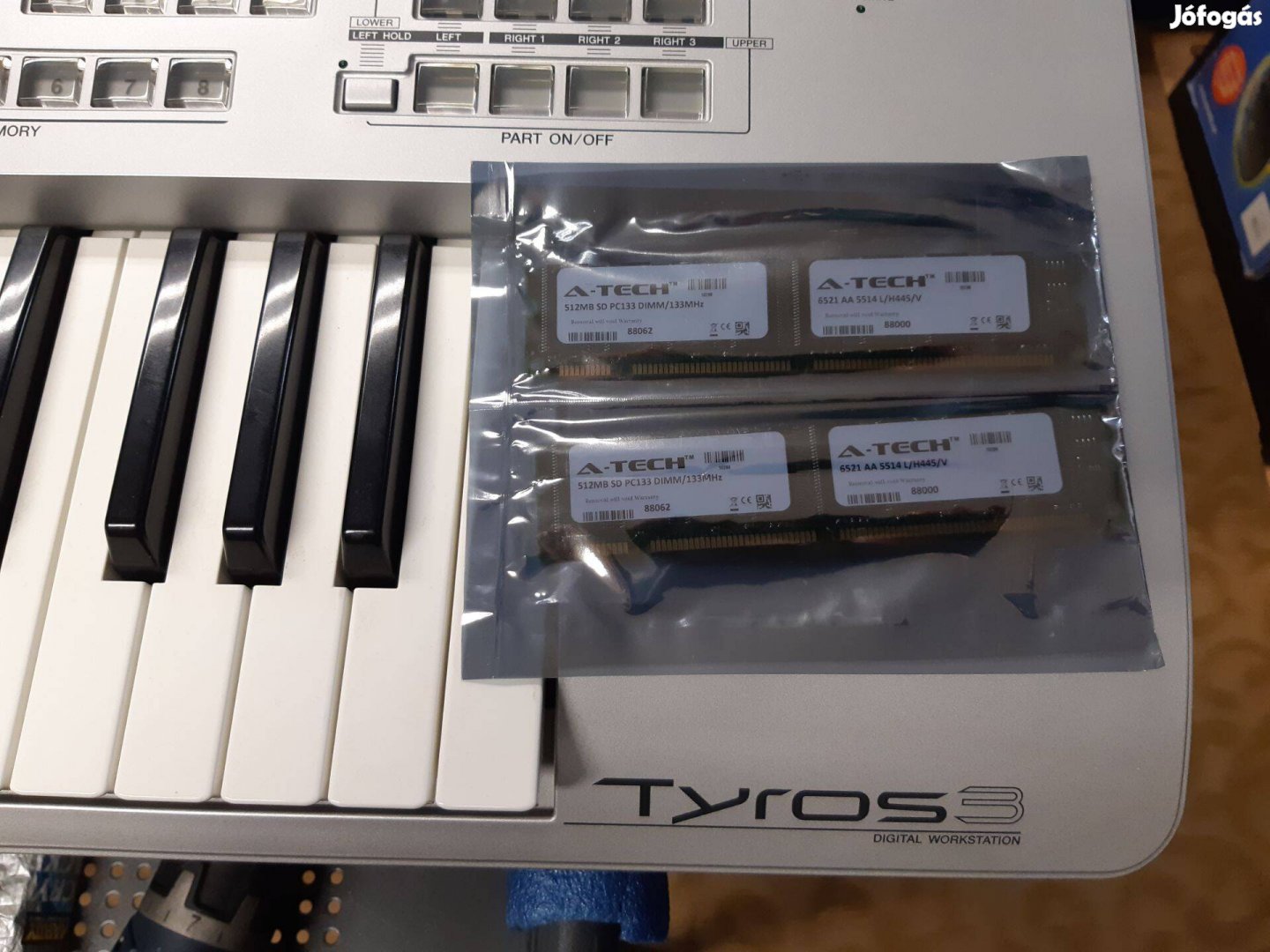 Yamaha Tyros 2, 3, Motif Es SD RAM 512 MB memória