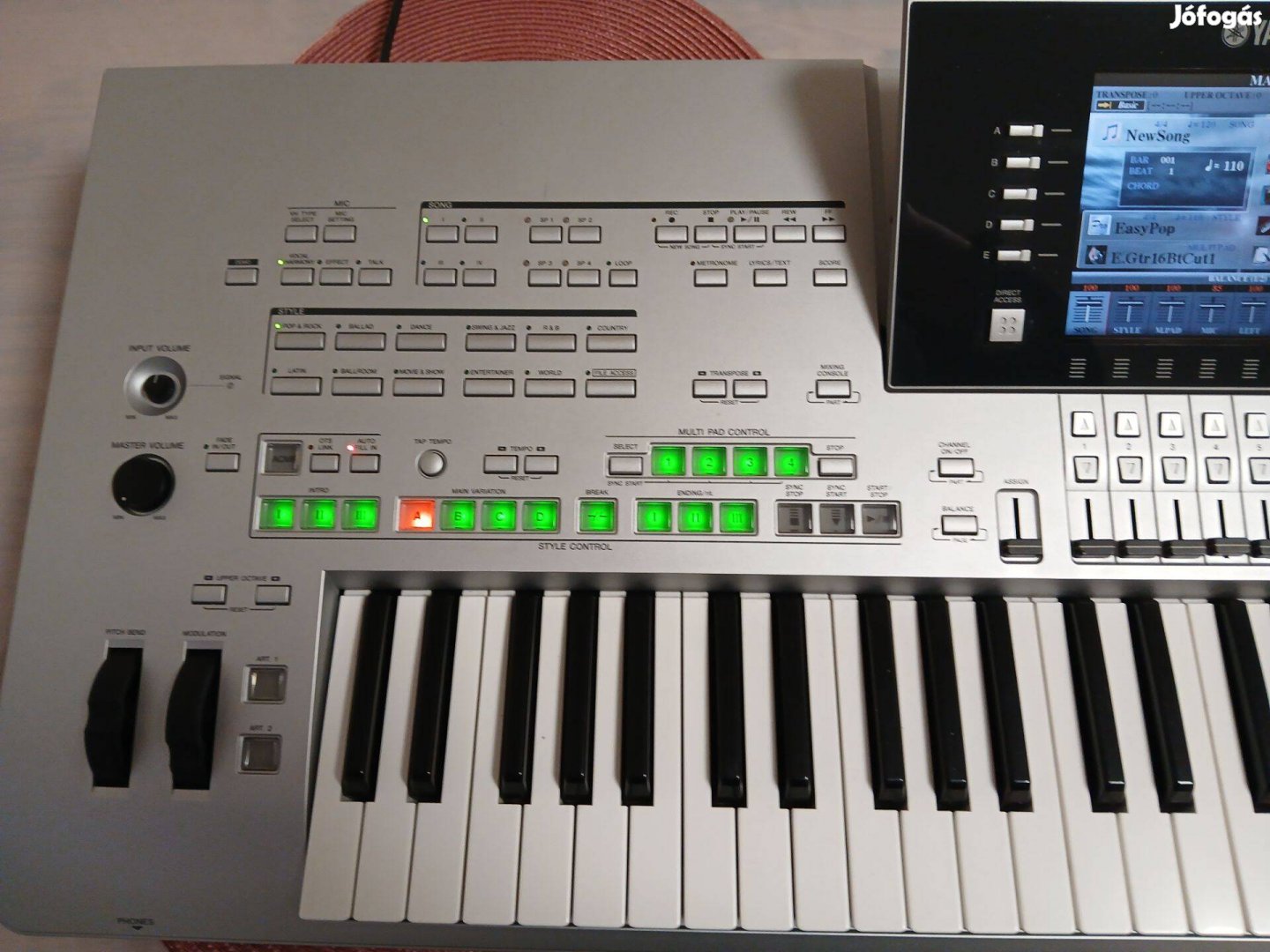 Yamaha Tyros 3