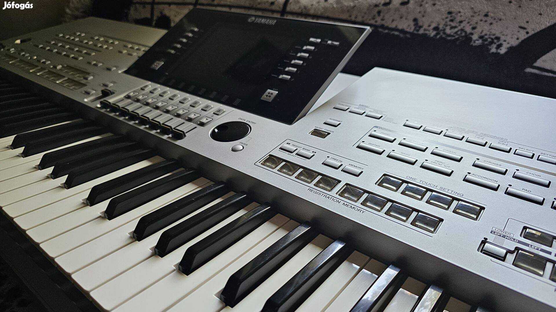 Yamaha Tyros 3