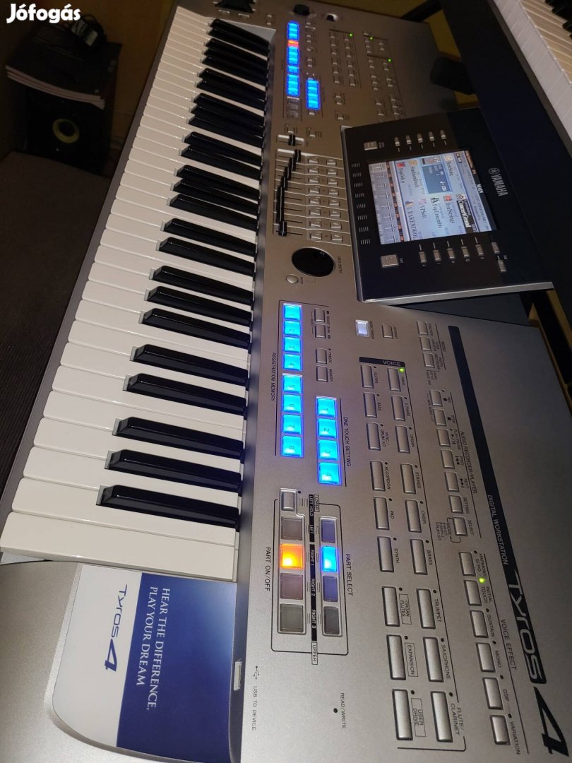 Yamaha Tyros 4