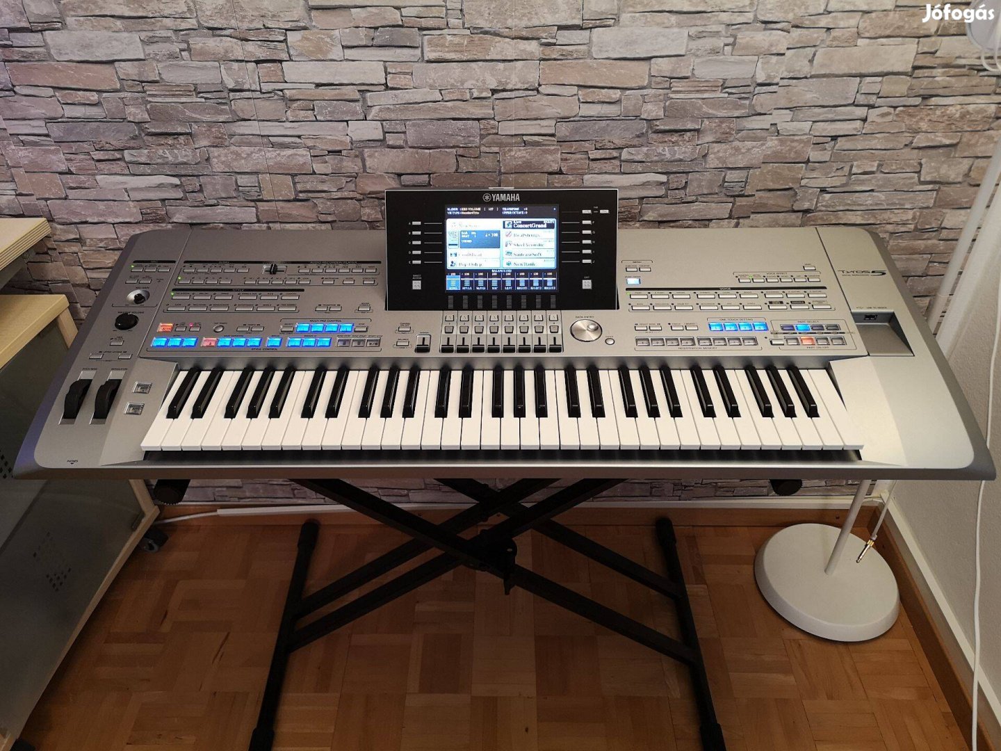 Yamaha Tyros 5