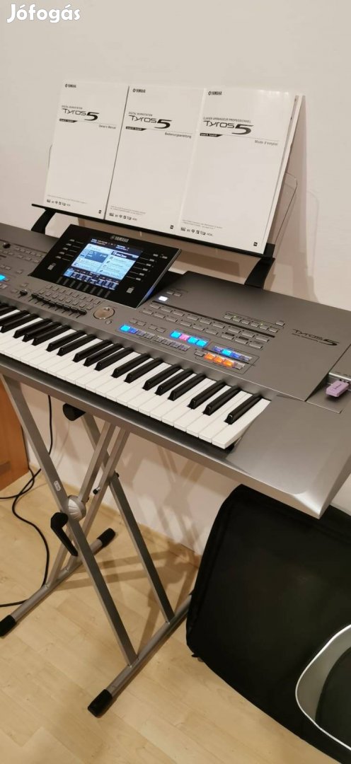 Yamaha Tyros 5 (76 bill, + 1gb flash, új állapotú!!!) szintetizátor 