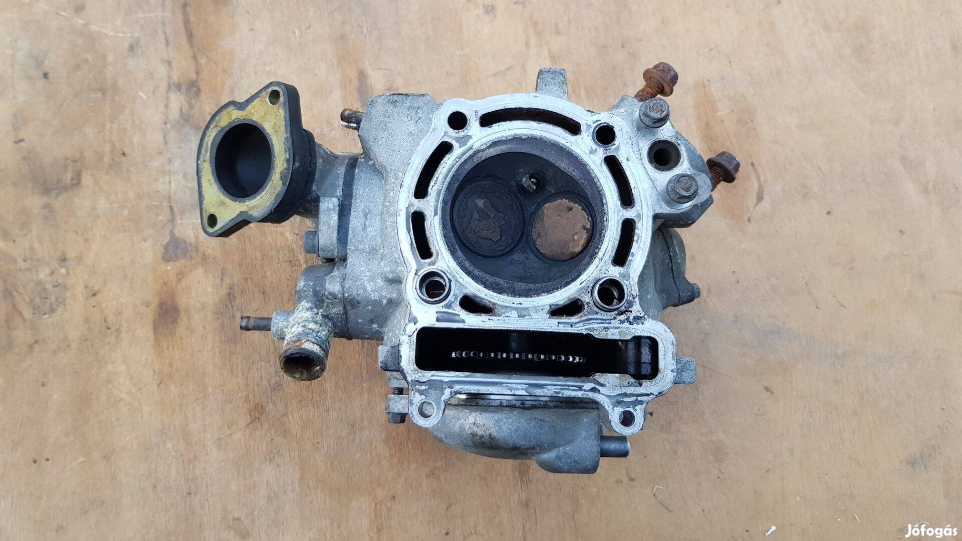 Yamaha Versity xc 300 hengerfej