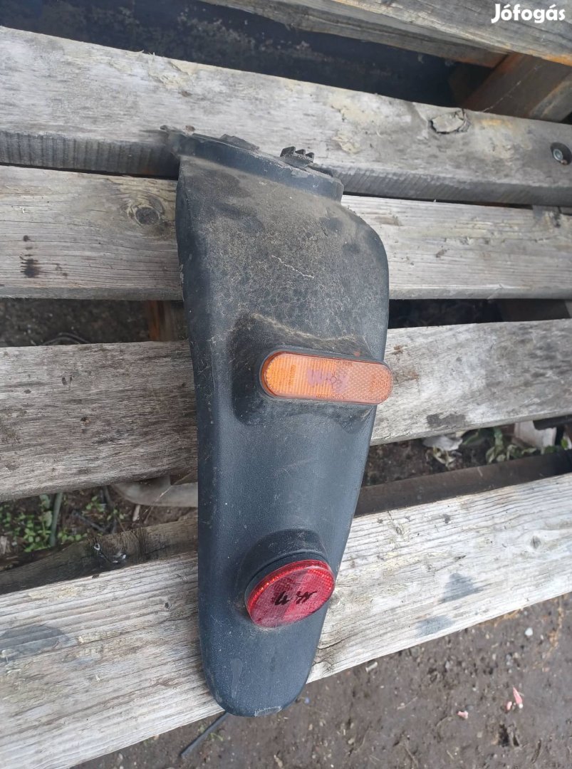 Yamaha Why hátsó sárvédő