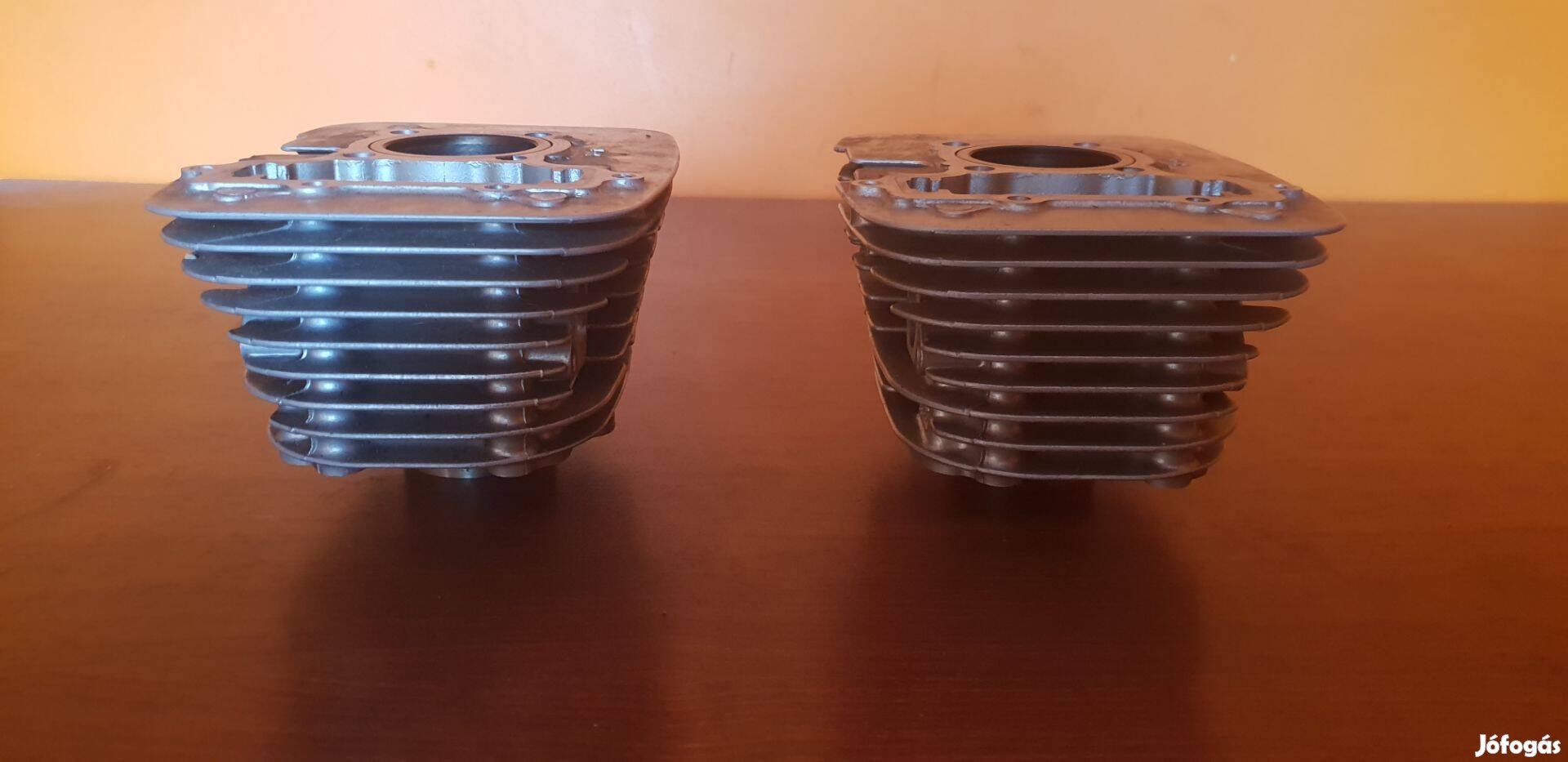 Yamaha XV250 motorkerékpár henger 2db