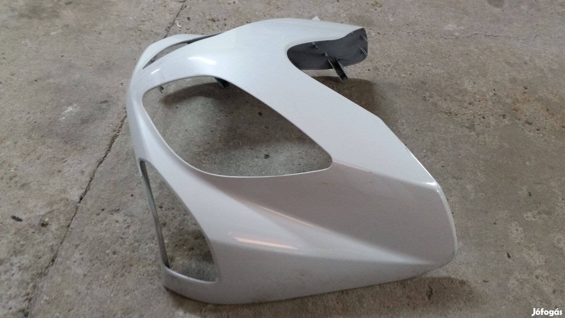 Yamaha X-City 250 első idom