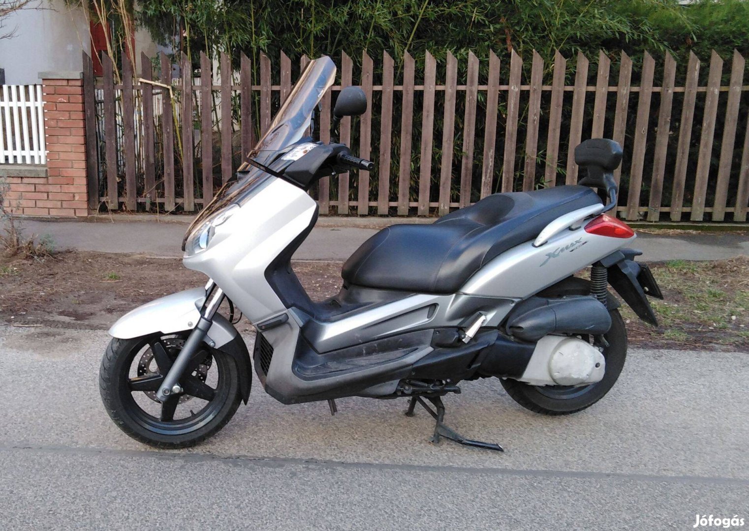Yamaha X-Max 125 250 alkatrészek