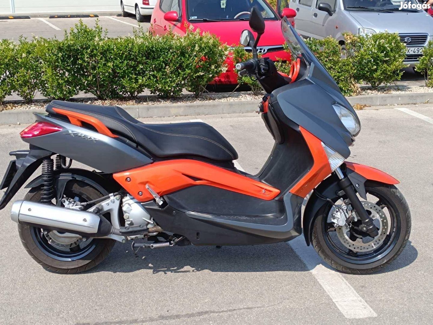 Yamaha X-Max 250 YP250R