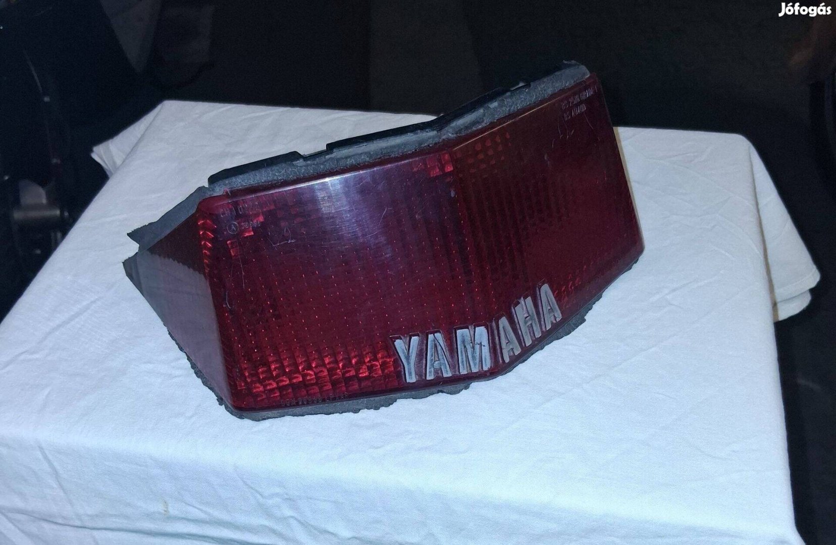 Yamaha Xj 750 D hátsó lámpa
