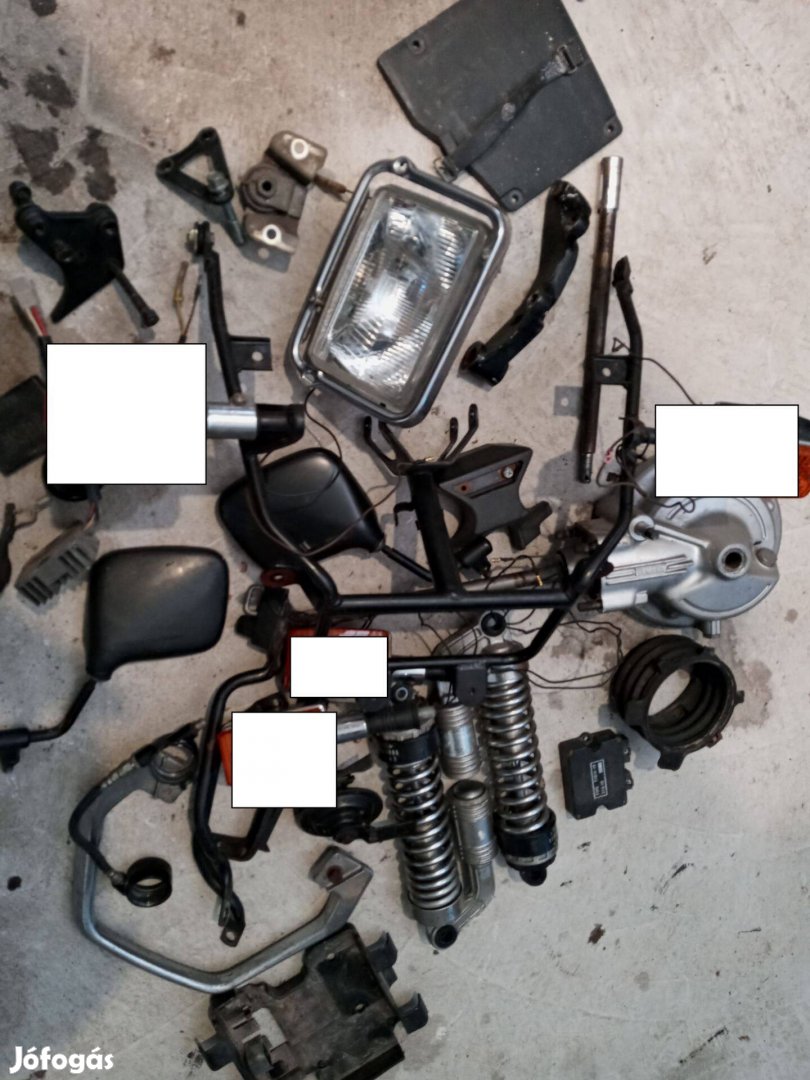 Yamaha Xj 900 31A , 4BB alkatrész , kipufogó