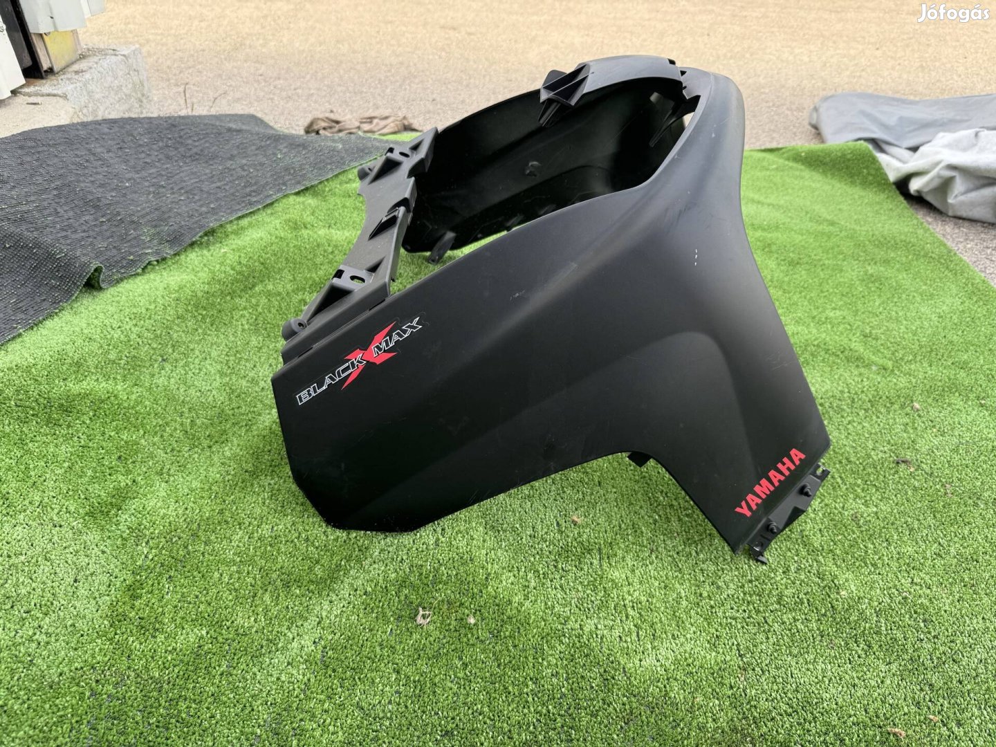 Yamaha Xmax Első nagy idom