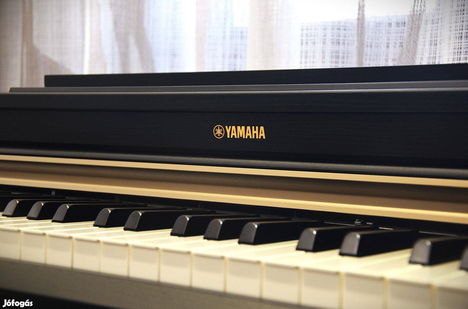 Yamaha Ydp-162 digitális zongora eladó