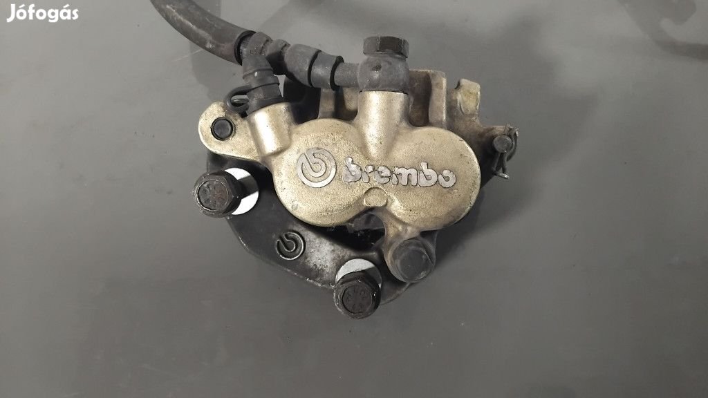 Yamaha Yzf 125 R (2008-2013) - Első féknyereg