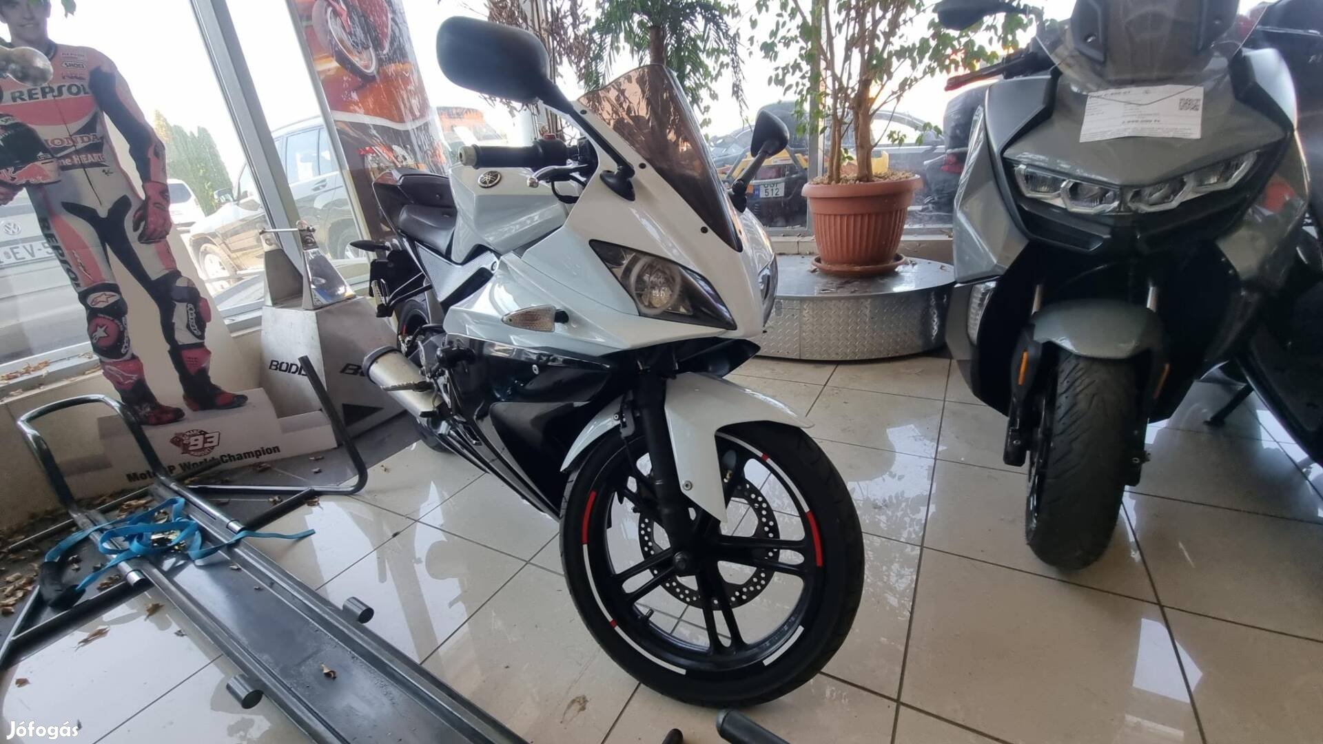 Yamaha Yzf R 125